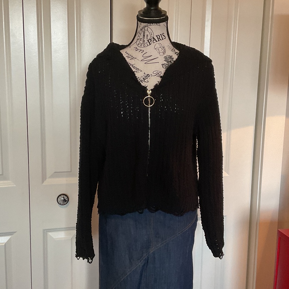 NWOT distressed zip hoodie sweater by Daytrip